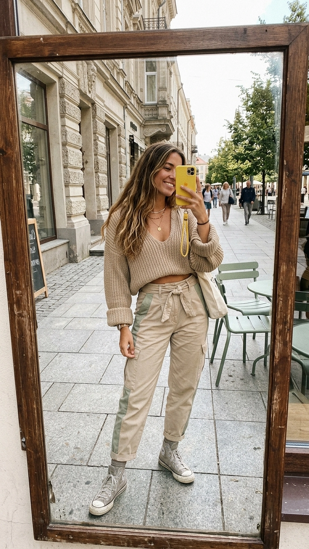 Дзеркальне вуличне селфі — приклад 1